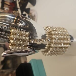 Gorgeous Unique Pearl & Crystal Braclet with Attached Ring-comes w Velvet pouch